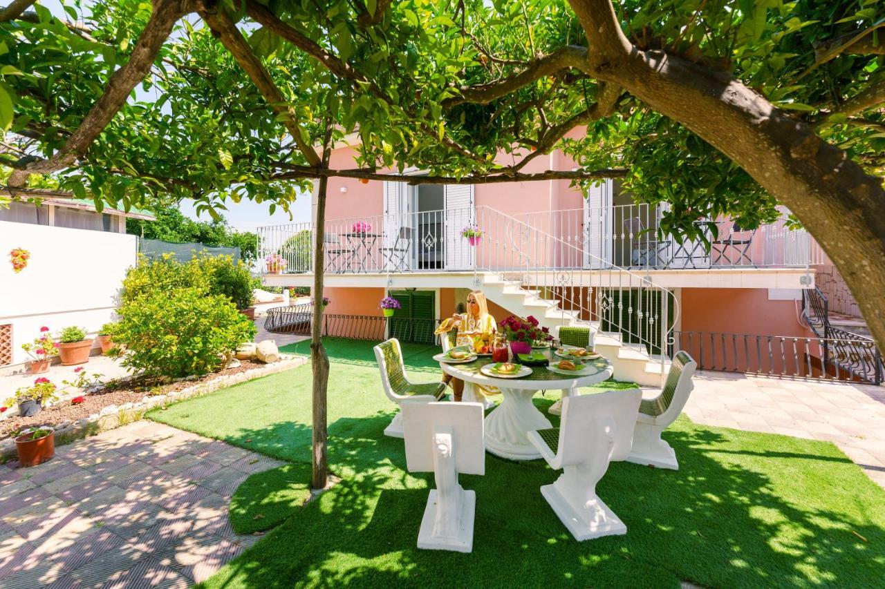 Le Jardin Bed and Breakfast Procida Exterior foto